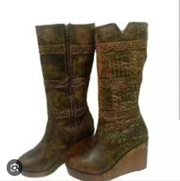 BED|STU Brown Heeled Boots Distressed Leather - Picture 1 of 11